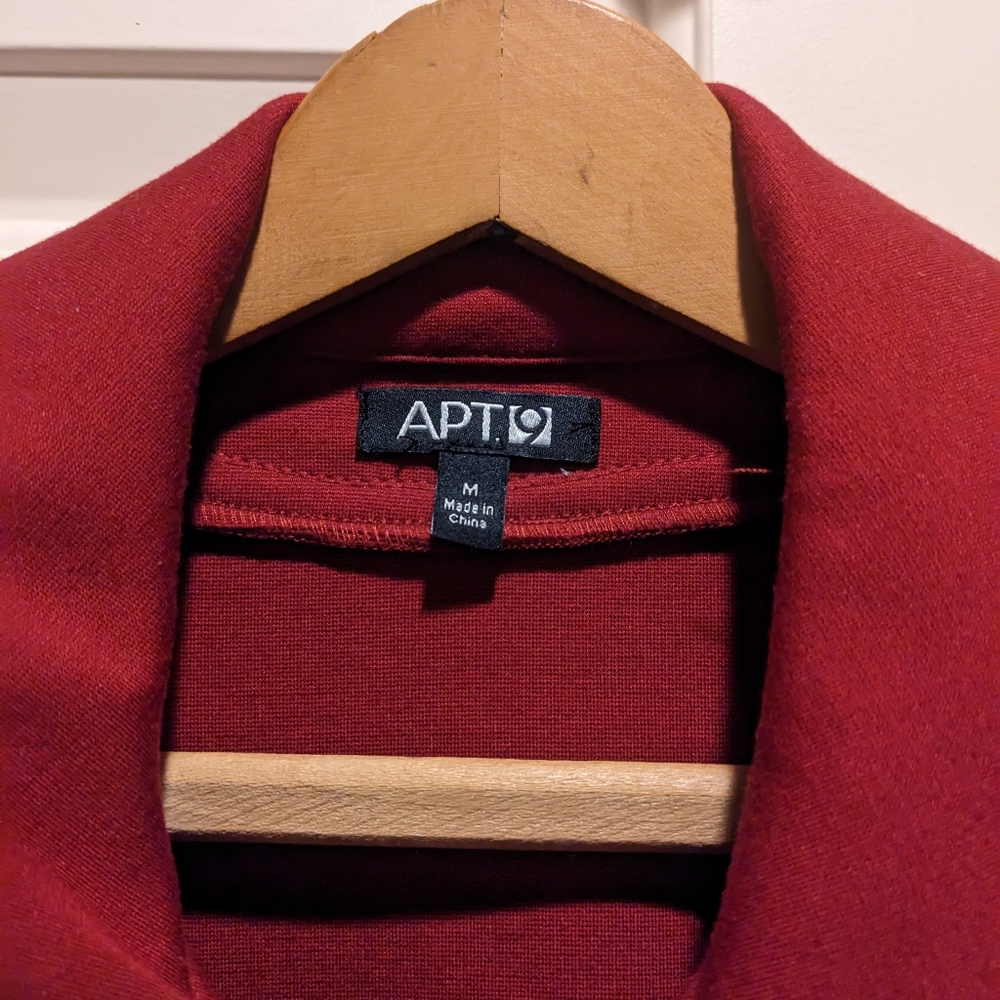 Ruffled jacket - Picture 2 of 3